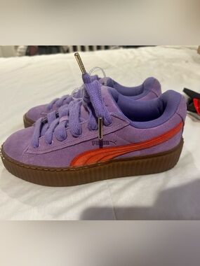 NEW FENTY Puma Lavender Suede Platform Sneaker with red Formstrip